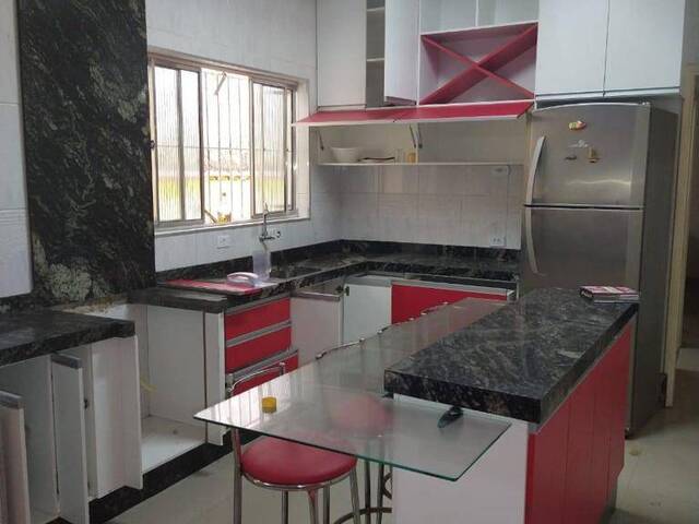 Casa para Venda em Praia Grande - 4