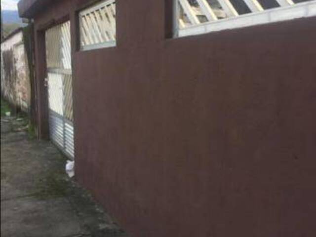 Casa para Venda em São Vicente - 5