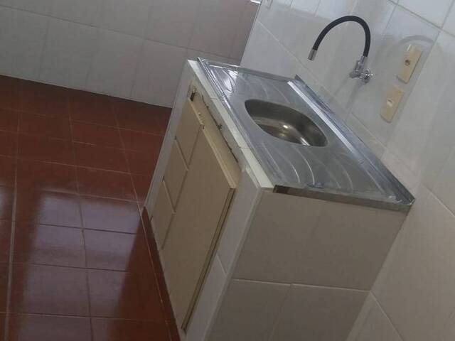 Apartamento para Locação em São Vicente - 4