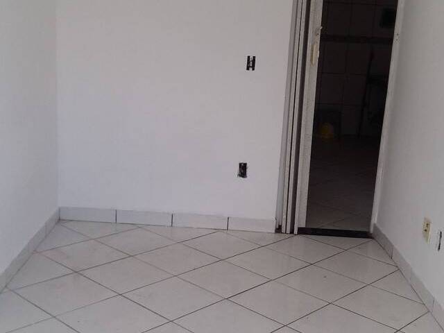 Casa para Locação em Praia Grande - 3