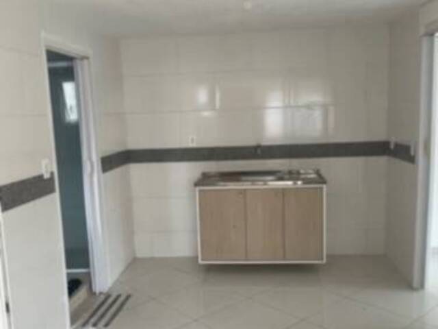 Casa para Locação em Praia Grande - 3