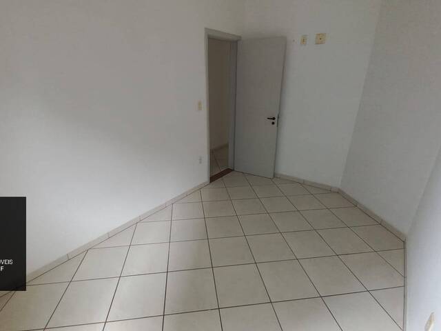 Apartamento para Locação em Praia Grande - 4