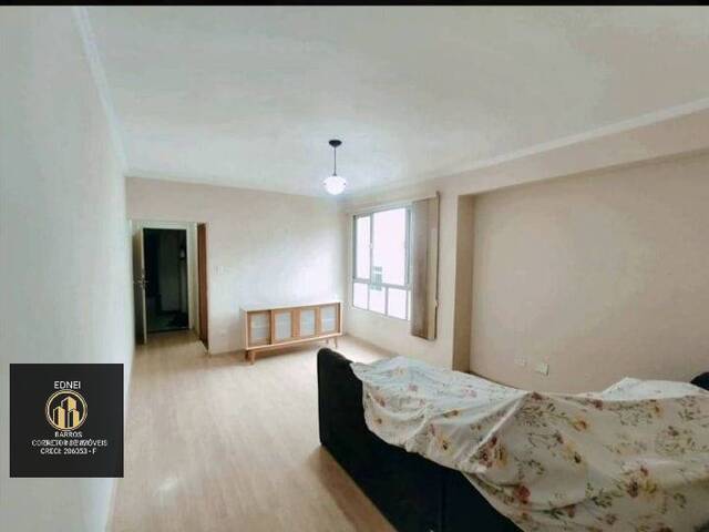 Apartamento para Venda em São Vicente - 2