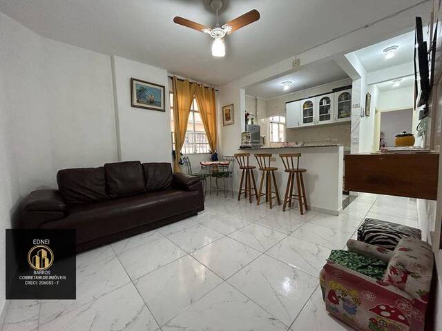 #513 - Apartamento para Venda em Praia Grande - SP