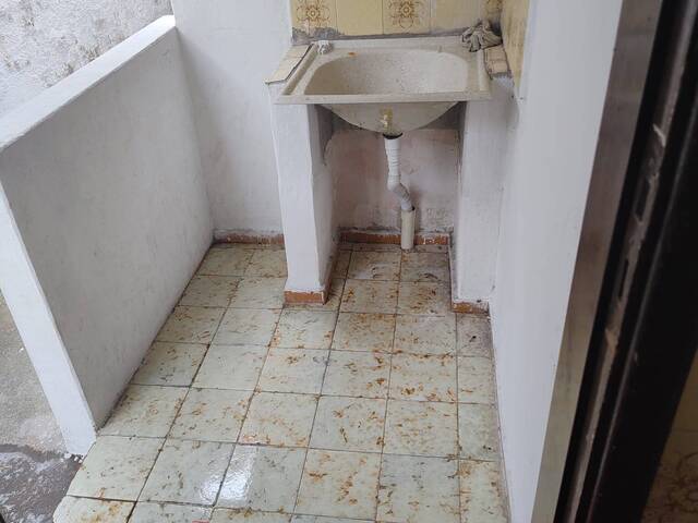 #611 - Casa para Locação em Praia Grande - SP