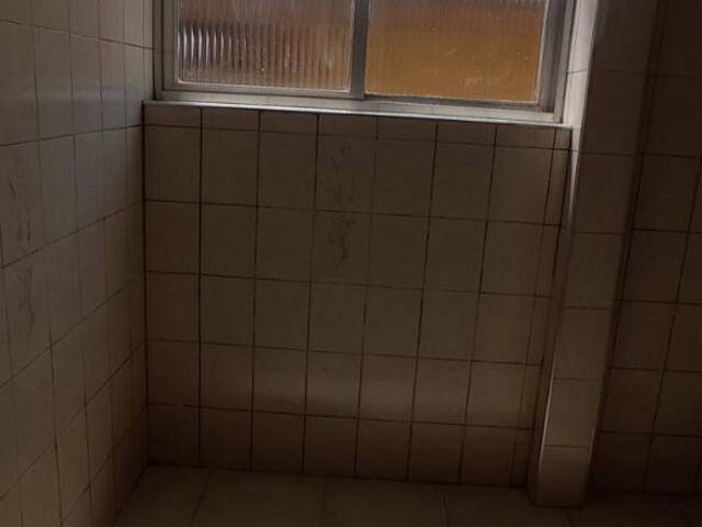 #616 - Apartamento para Venda em São Vicente - SP