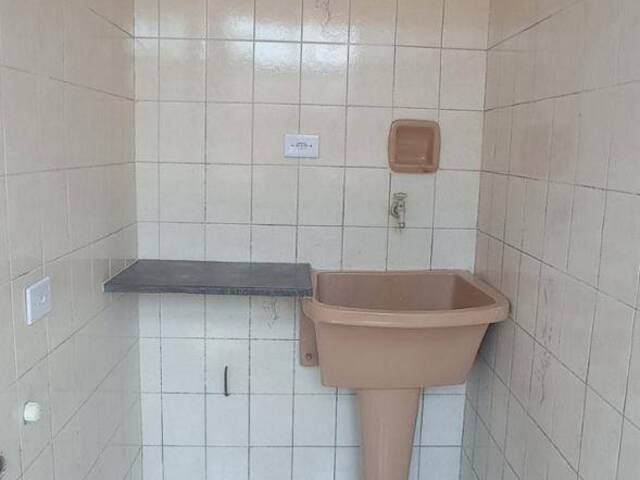 Apartamento para Venda em São Vicente - 4