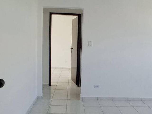 Venda em Vila Nossa Senhora de Fátima - São Vicente