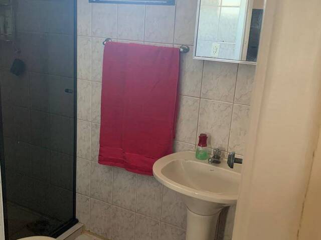 Sobrado para Venda em São Vicente - 4