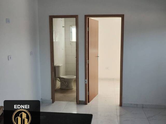 #629 - Apartamento para Locação em Praia Grande - SP