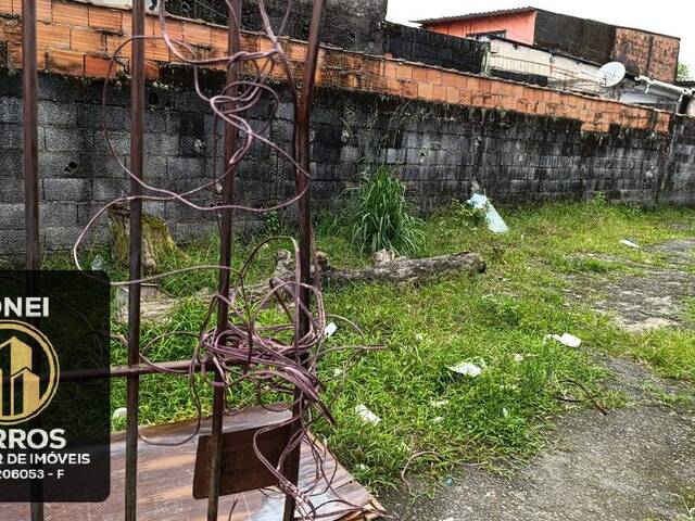 Terreno para Venda em São Vicente - 5