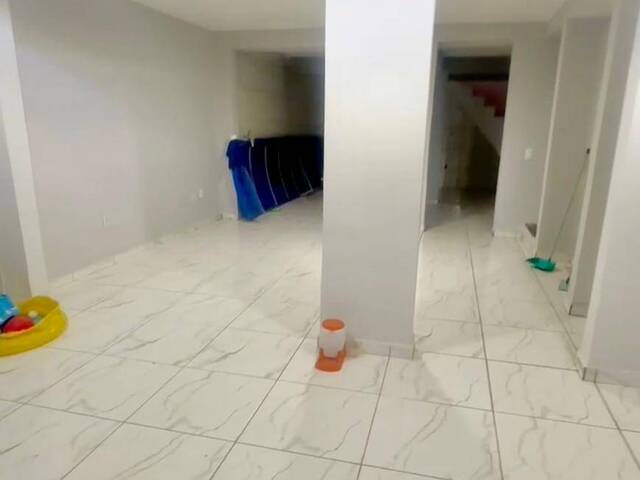 #646 - Sobrado para Locação em São Vicente - SP