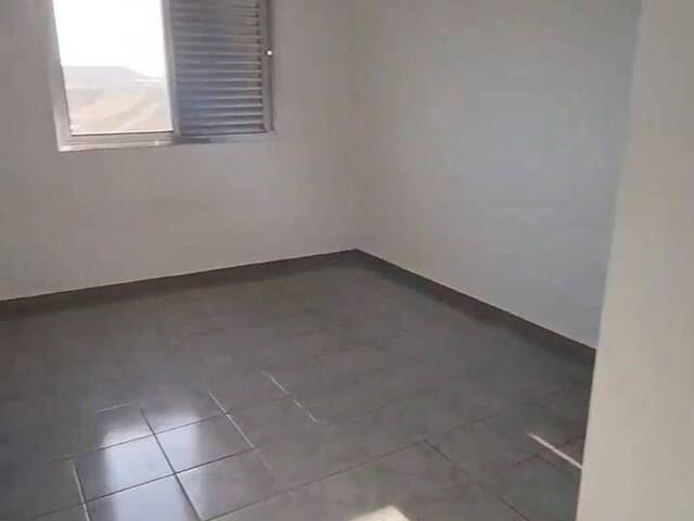 Sobreposta para Locação em Praia Grande - 4