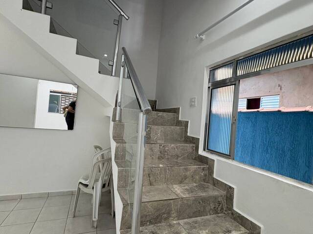 #657 - Casa para Venda em São Vicente - SP