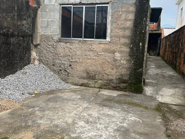 Casa para Venda em São Vicente - 4