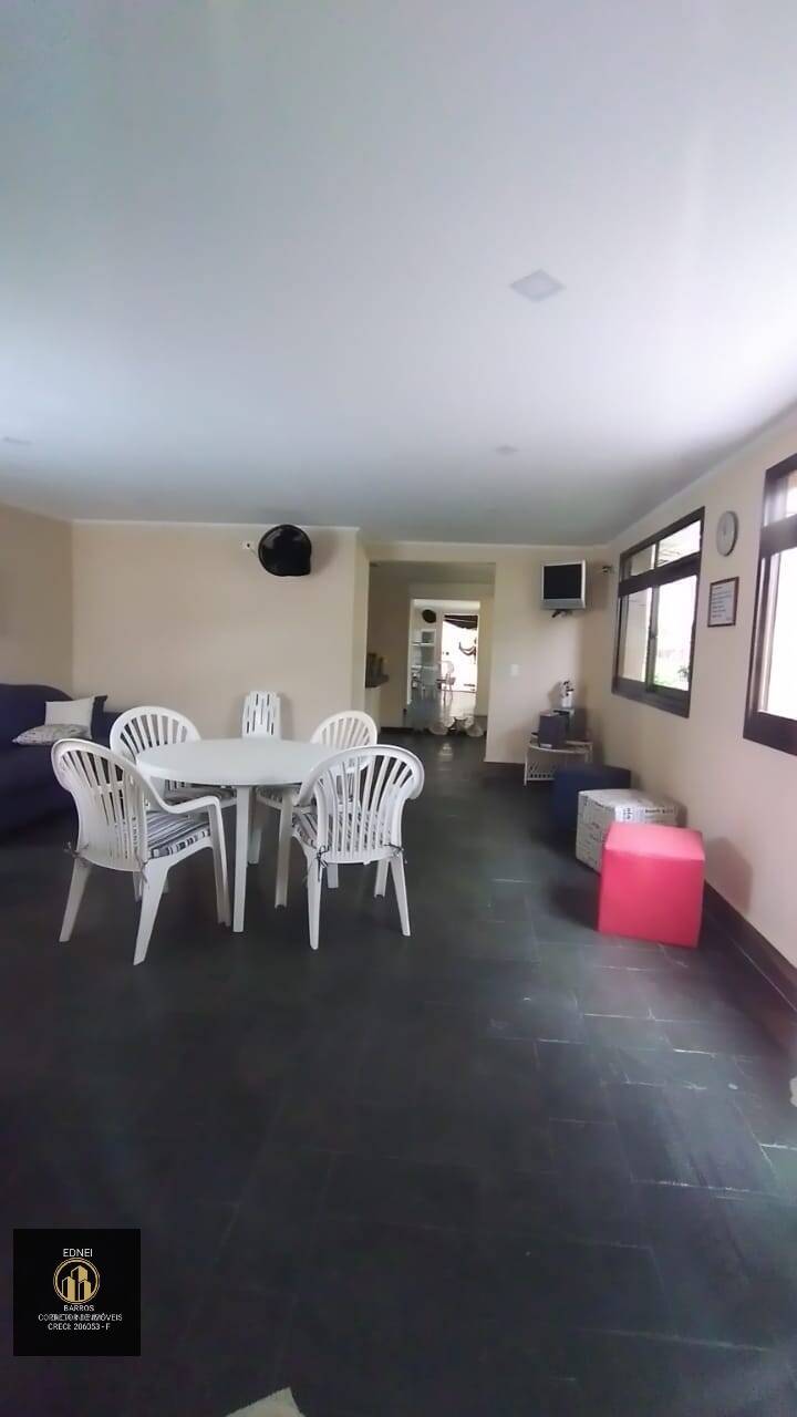 Apartamento à venda com 1 quarto, 43m² - Foto 13