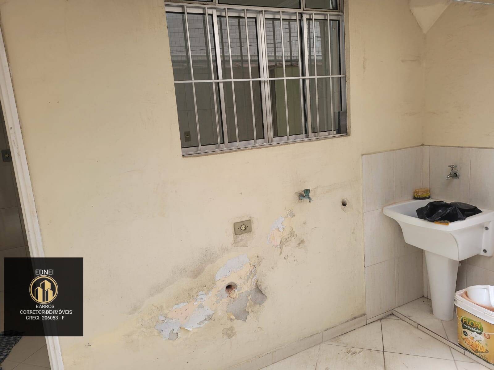 Apartamento à venda com 2 quartos, 68m² - Foto 3