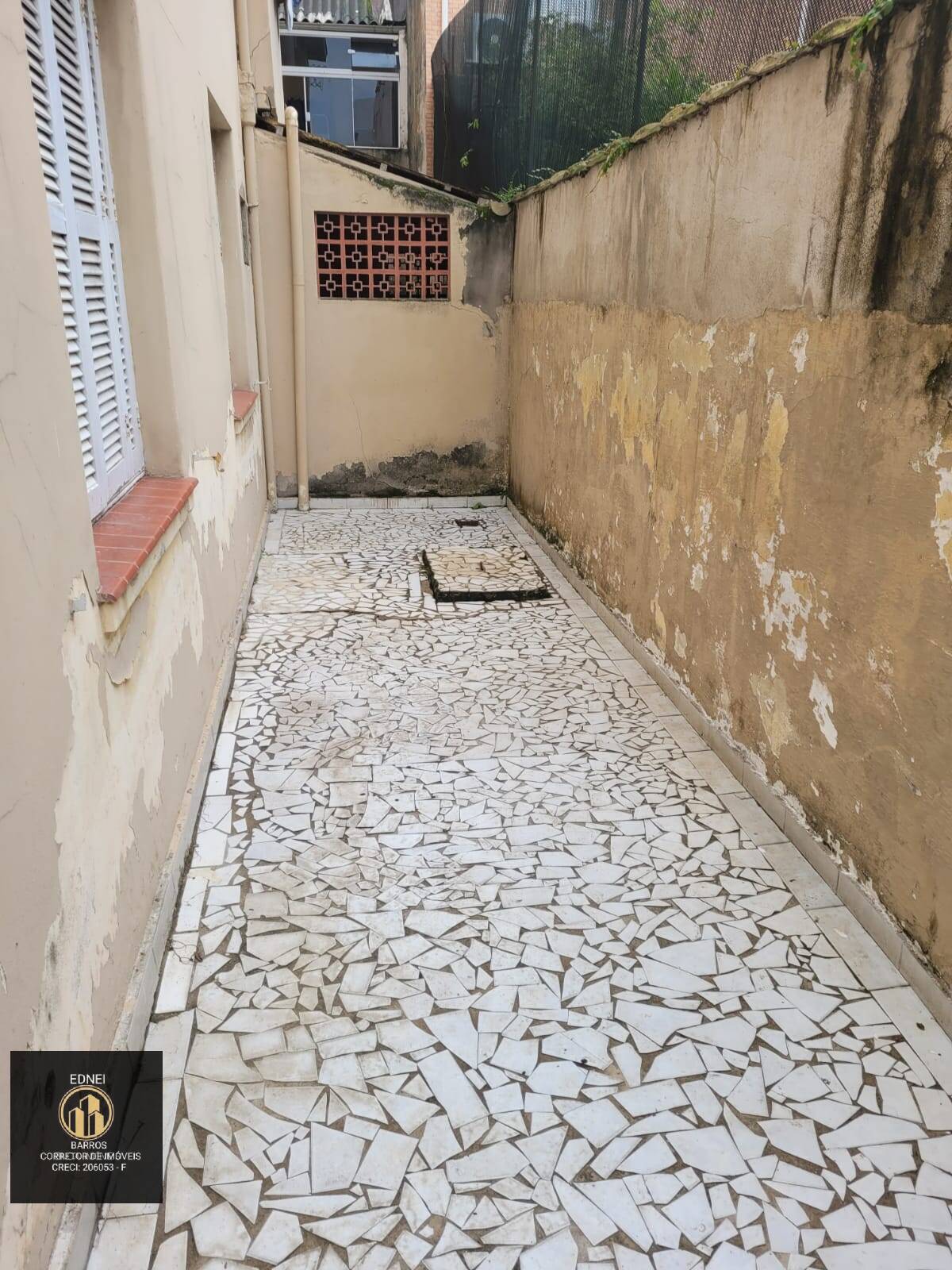 Apartamento à venda com 2 quartos, 68m² - Foto 1