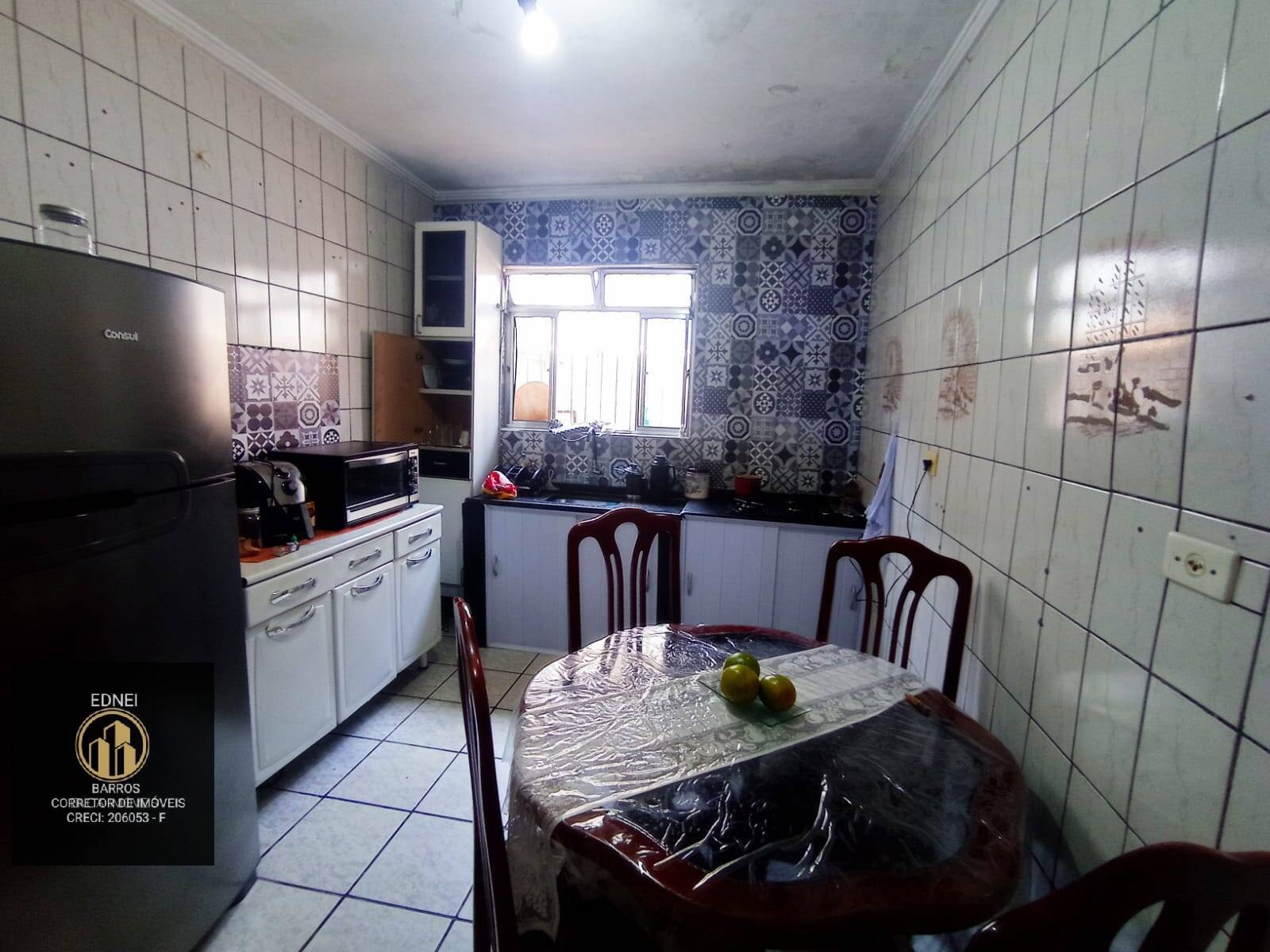 Casa à venda com 3 quartos, 300m² - Foto 6