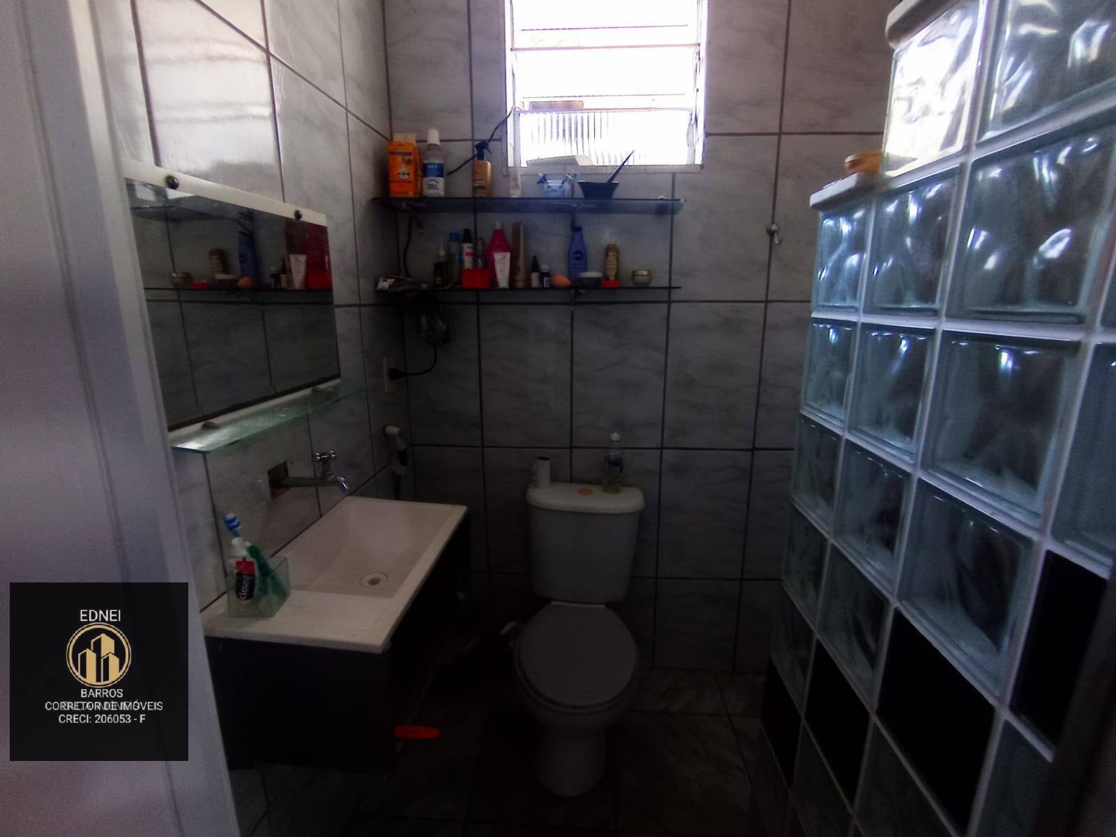 Casa à venda com 3 quartos, 300m² - Foto 9