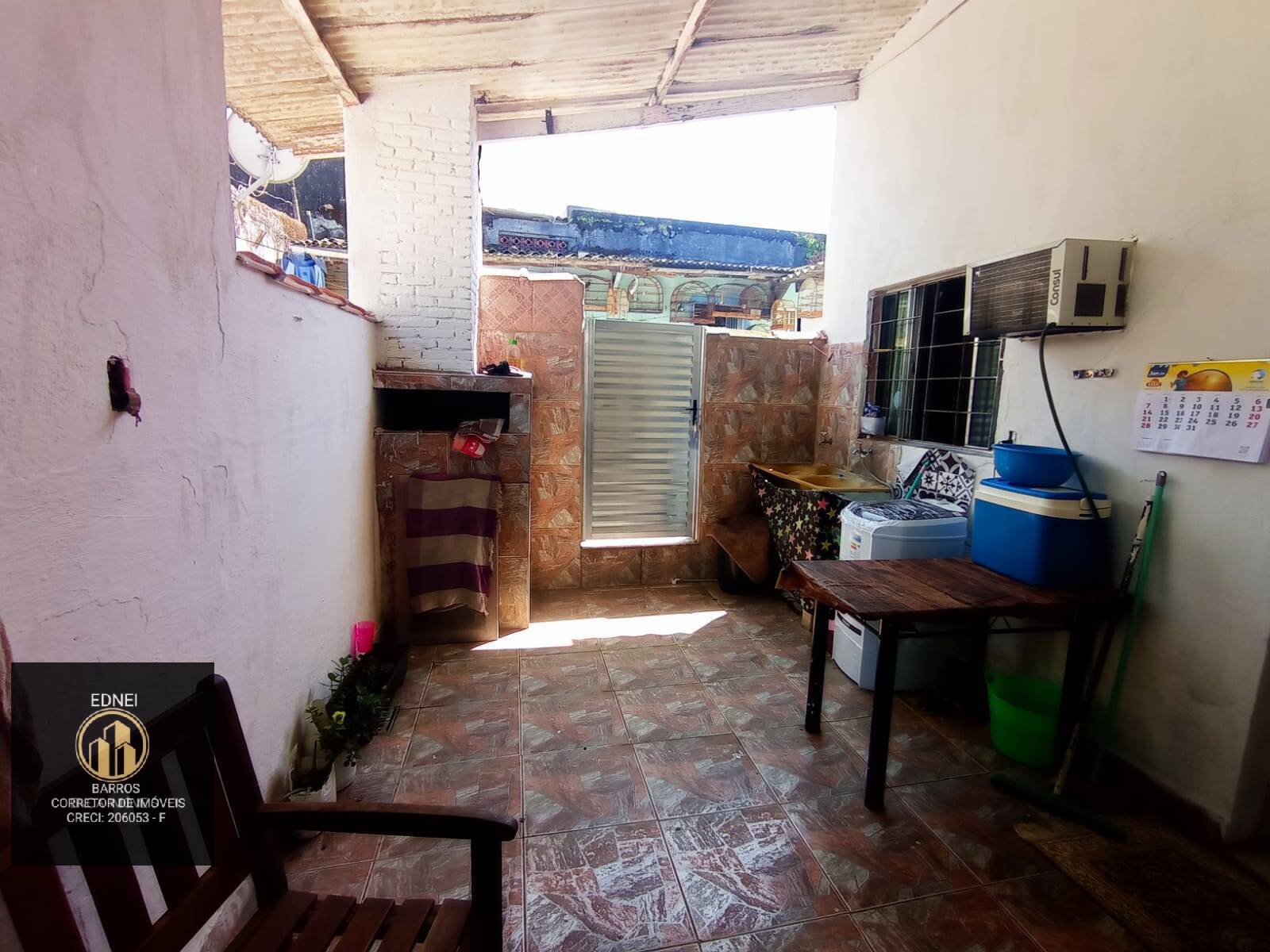 Casa à venda com 3 quartos, 300m² - Foto 16