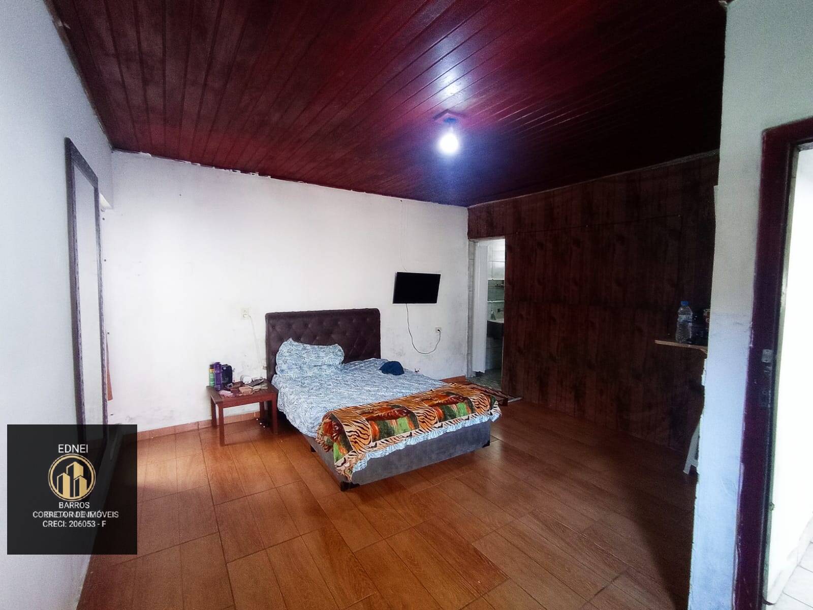Casa à venda com 3 quartos, 300m² - Foto 14