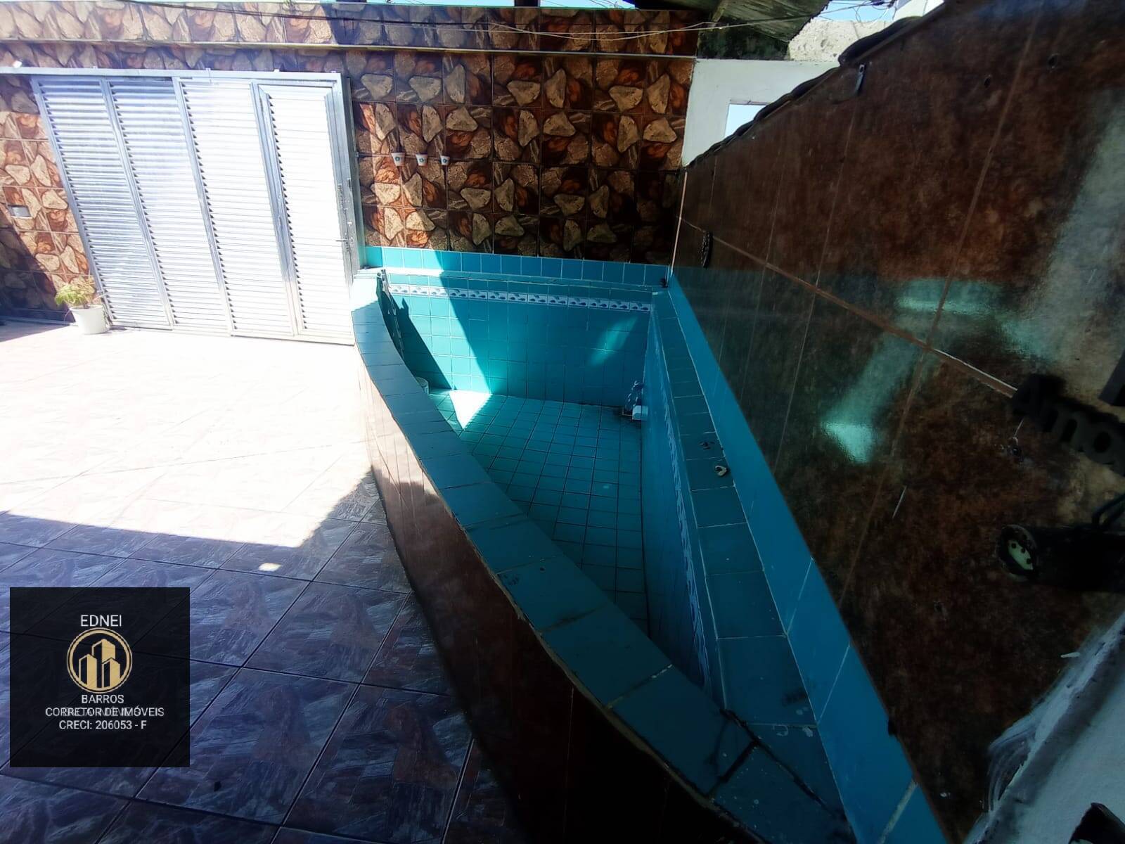 Casa à venda com 3 quartos, 300m² - Foto 21