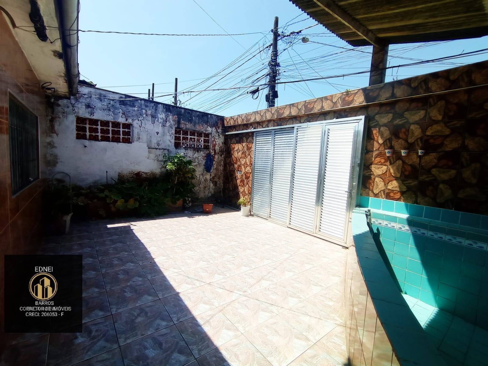 Casa à venda com 3 quartos, 300m² - Foto 23
