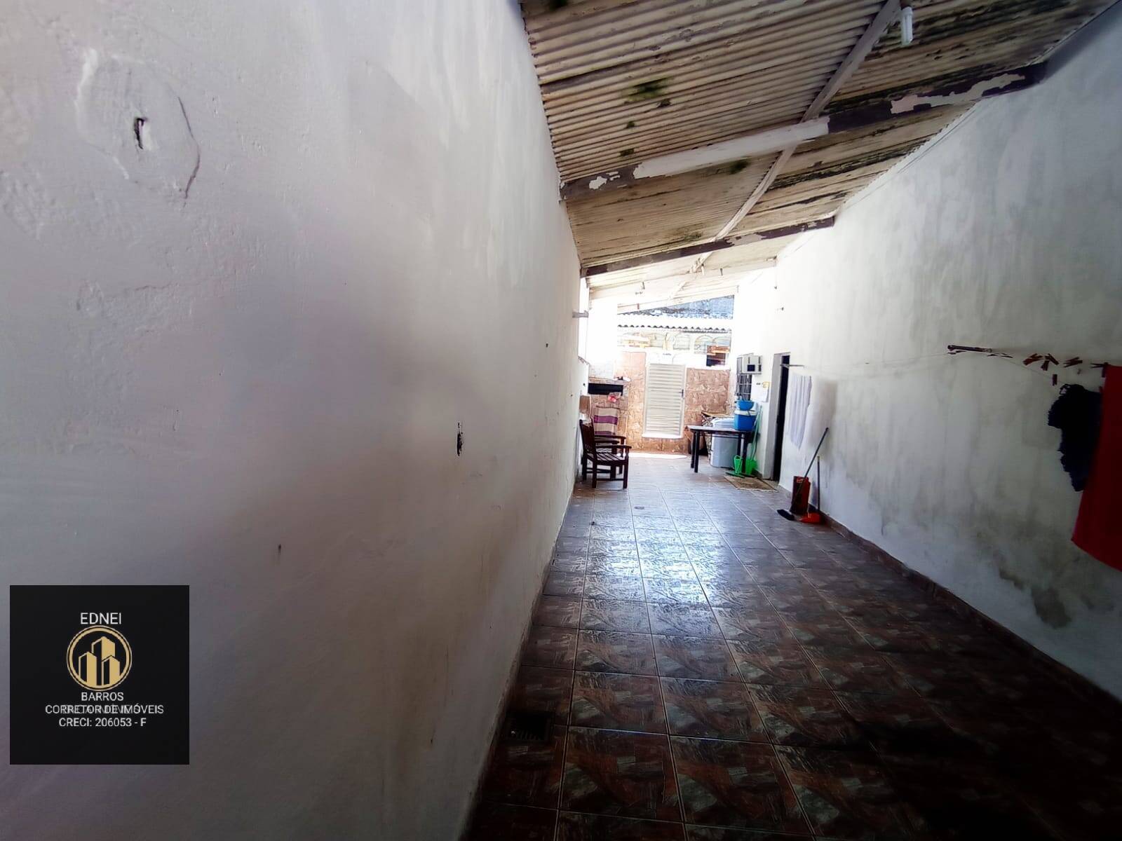 Casa à venda com 3 quartos, 300m² - Foto 22